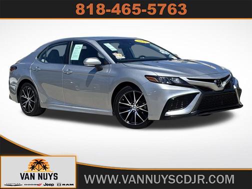 2023 Toyota Camry SE