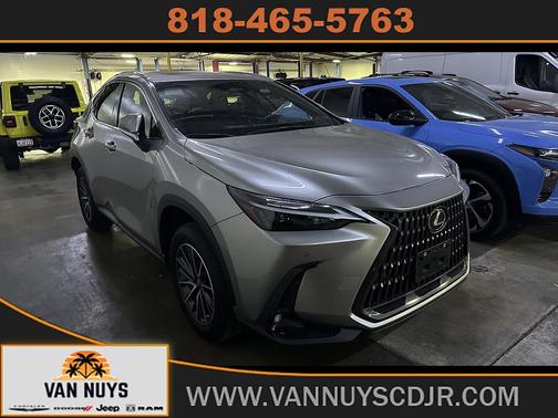 Atomic Silver 2024 Lexus NX 250 Premium