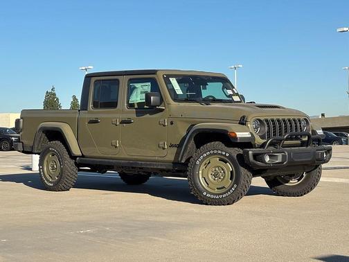 '41 2026 Jeep Gladiator Willys 41 4x4