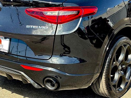 2022 Alfa Romeo Stelvio Ti