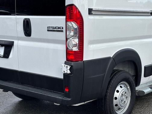 2023 RAM ProMaster 2500 Base