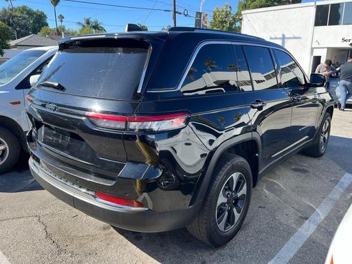 2023 Jeep Grand Cherokee 4xe Base