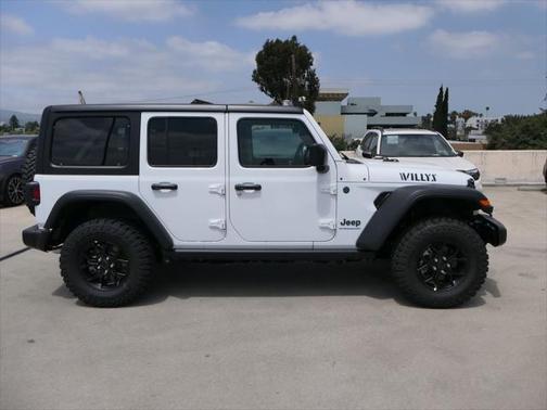 2025 Jeep Wrangler 4xe Willys