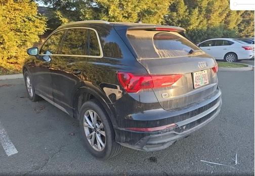 2024 Audi Q3 Premium 45 TFSI S line quattro Tiptronic