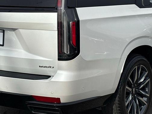 2024 Cadillac Escalade ESV Sport Platinum