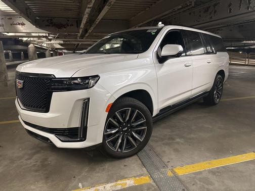 2024 Cadillac Escalade ESV Sport Platinum