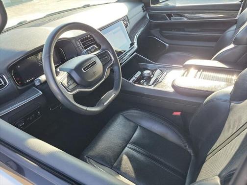 2022 Jeep Wagoneer Series II 4x4
