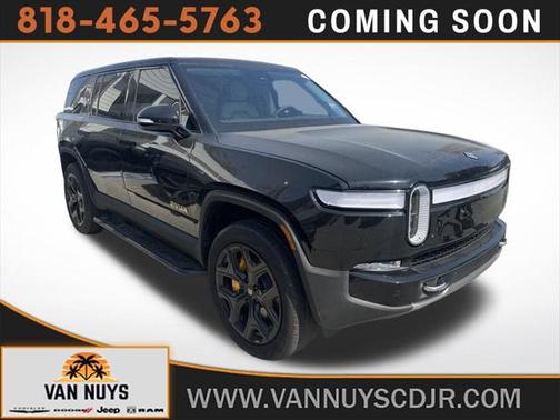 2023 Rivian R1S Adventure