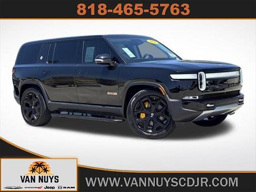 2023 Rivian R1S Adventure