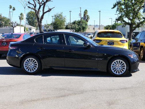 2024 Alfa Romeo Giulia RWD