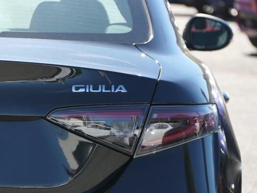 2024 Alfa Romeo Giulia RWD