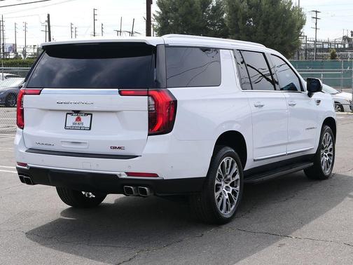 Summit White 2025 GMC Yukon XL Denali