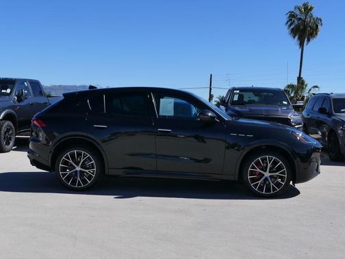 2023 Maserati Grecale Modena