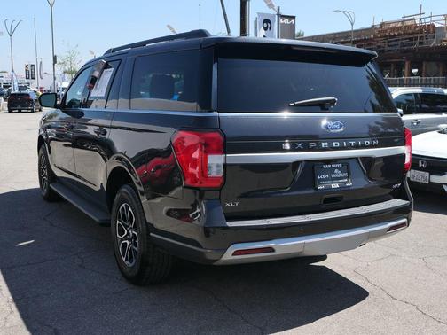 Gray Metallic 2024 Ford Expedition Max XLT