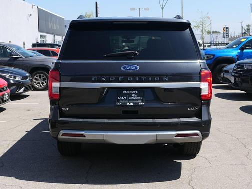 Dark Matter Gray 2024 Ford Expedition Max XLT