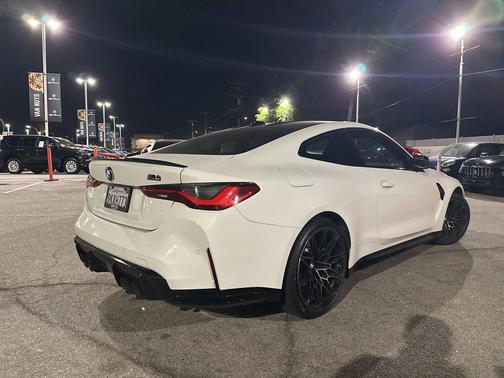 Alpine White 2024 BMW M4 Competition