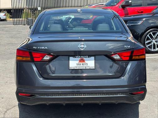 2022 Nissan Altima 2.5 SV