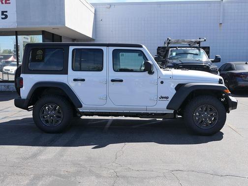 Bright White Clearcoat 2026 Jeep Wrangler Sport S