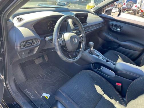 2023 Honda HR-V 2WD Sport