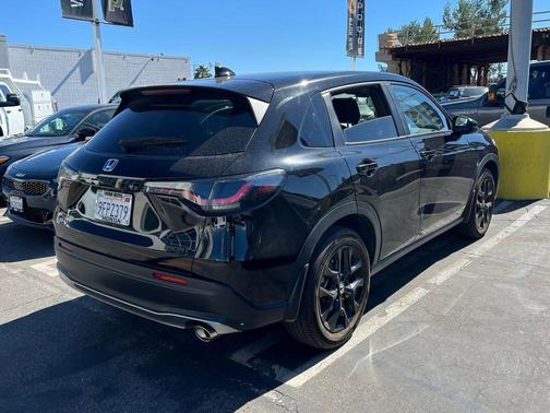 2023 Honda HR-V 2WD Sport