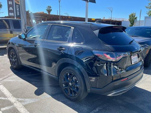 2023 Honda HR-V 2WD Sport