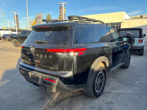 2025 Nissan Pathfinder Rock Creek 4WD