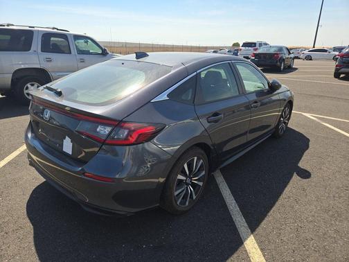 2022 Honda Civic EX-L