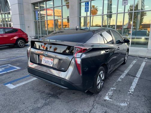 2016 Toyota Prius Two Eco