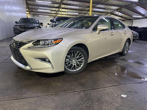 2018 Lexus ES 350 Base