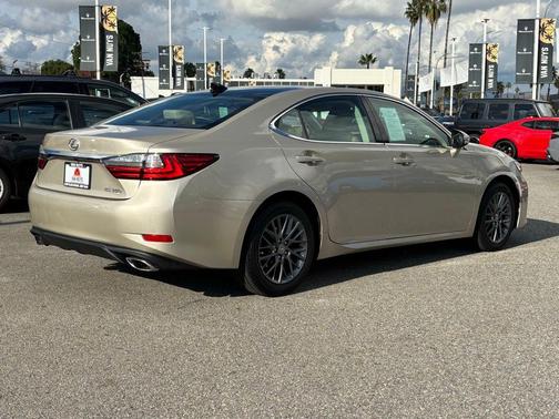 2018 Lexus ES 350 Base