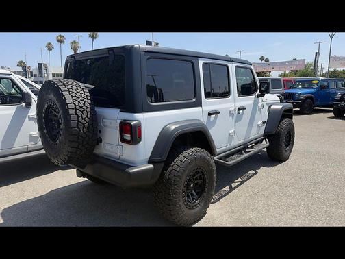 Bright White Clearcoat 2024 Jeep Wrangler Sport S