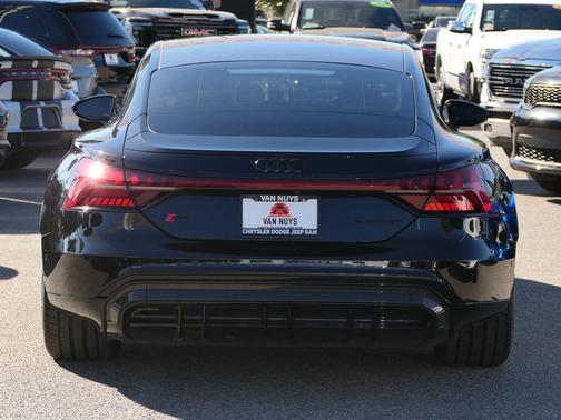 2023 Audi RS e-tron GT quattro