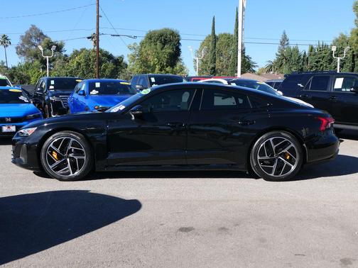 2023 Audi RS e-tron GT quattro