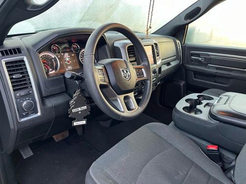 2021 RAM 1500 Classic Warlock Quad Cab 4x4 6'4' Box