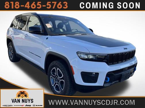 2023 Jeep Grand Cherokee 4xe Trailhawk