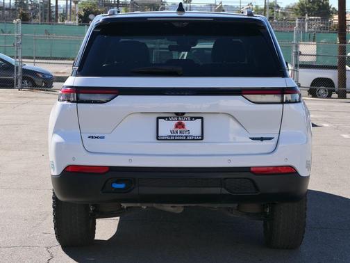 2023 Jeep Grand Cherokee 4xe Trailhawk