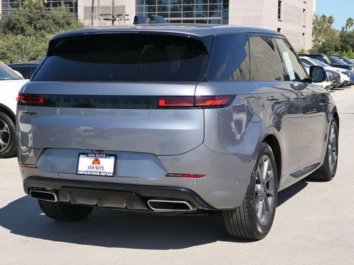 2024 Land Rover Range Rover Sport SE