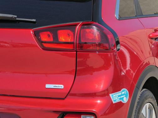 2022 Kia Niro EV EX