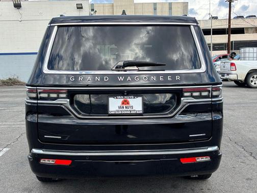 2022 Jeep Grand Wagoneer Series II 4x4