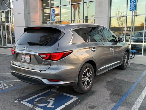 2019 INFINITI QX60 Luxe