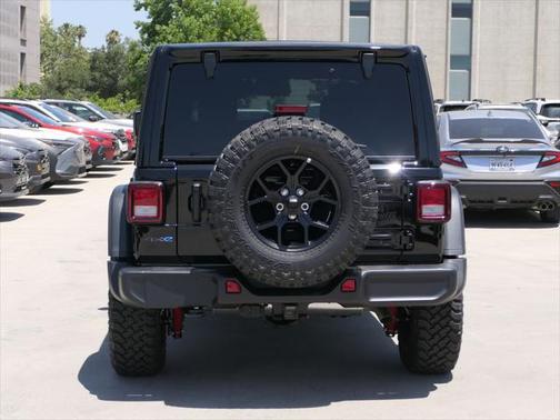 2025 Jeep Wrangler 4xe Willys