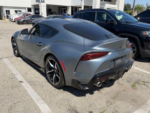 Phantom 2020 Toyota Supra 3.0 Premium