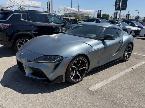 Phantom 2020 Toyota Supra 3.0 Premium