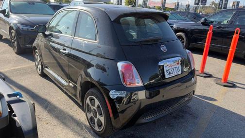 Nero Puro (Straight Black) 2015 FIAT 500e Battery Electric