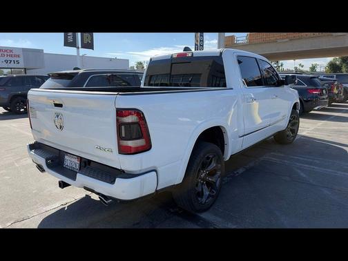 Bright White Clearcoat 2022 RAM 1500 Limited