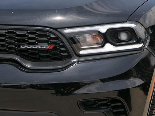 DB Black Clearcoat 2026 Dodge Durango GT RWD