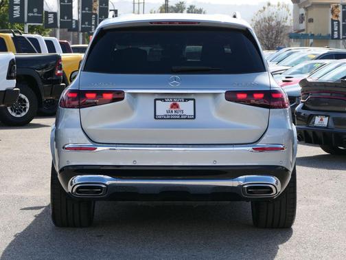 2025 Mercedes-Benz Maybach GLS 600 4MATIC