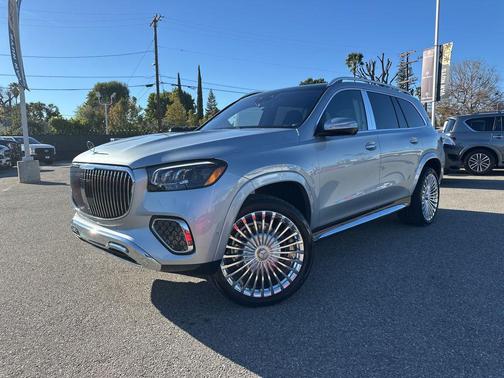 2025 Mercedes-Benz Maybach GLS 600 4MATIC