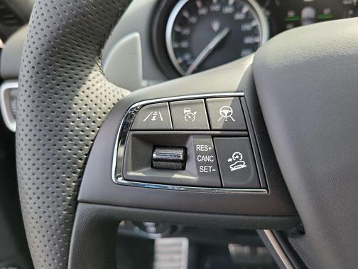 2023 Maserati Levante Trofeo