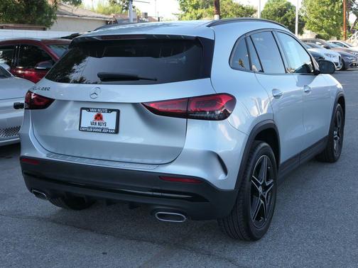 2023 Mercedes-Benz GLA 250 Base